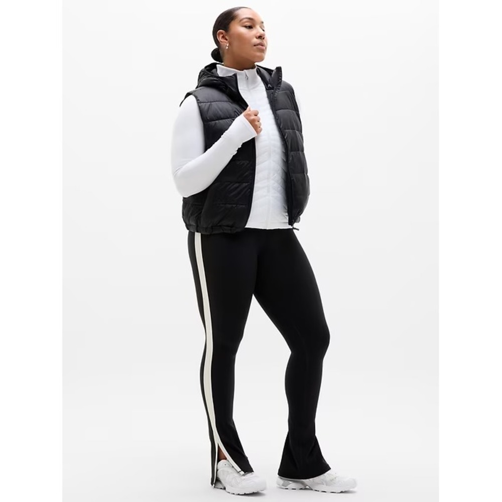 Athleta Aire Puffer Vest Womens S Black Hooded Lightweight Packable New $125 - Picture 8 of 16